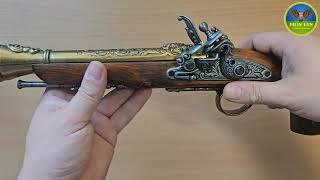 Макет пистолета с кремниевым замком XVIII ст  Denix 1076L